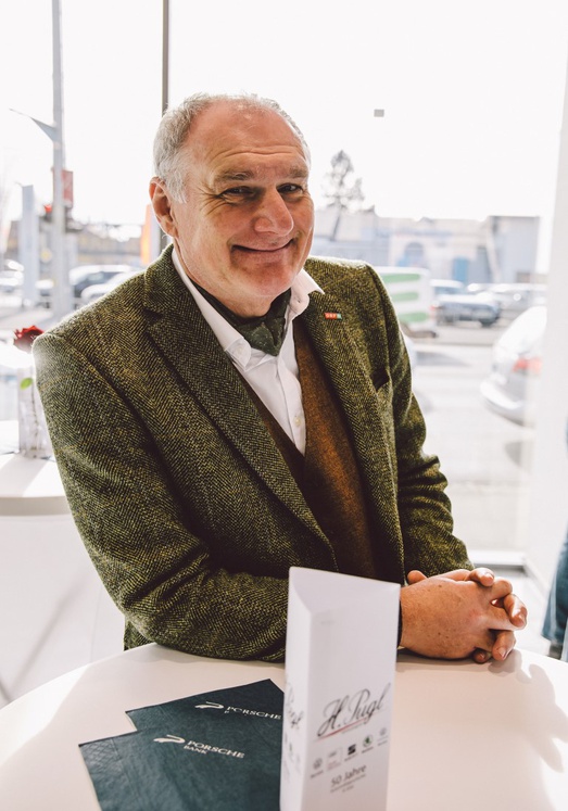 pugl50-1090 (Medium).jpg